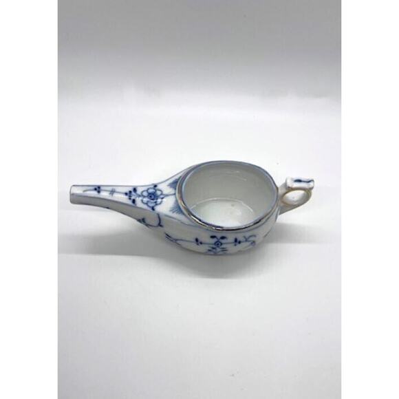 Vtg German Huttensteinach Blue Onion Invalid Person Feeder Porcelain Handmade - Picture 5 of 9
